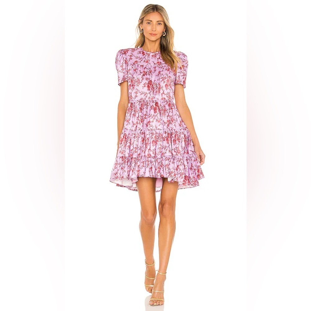 River Dress in Sheer Lilac
LIKELY
Color: Sheer Lilac